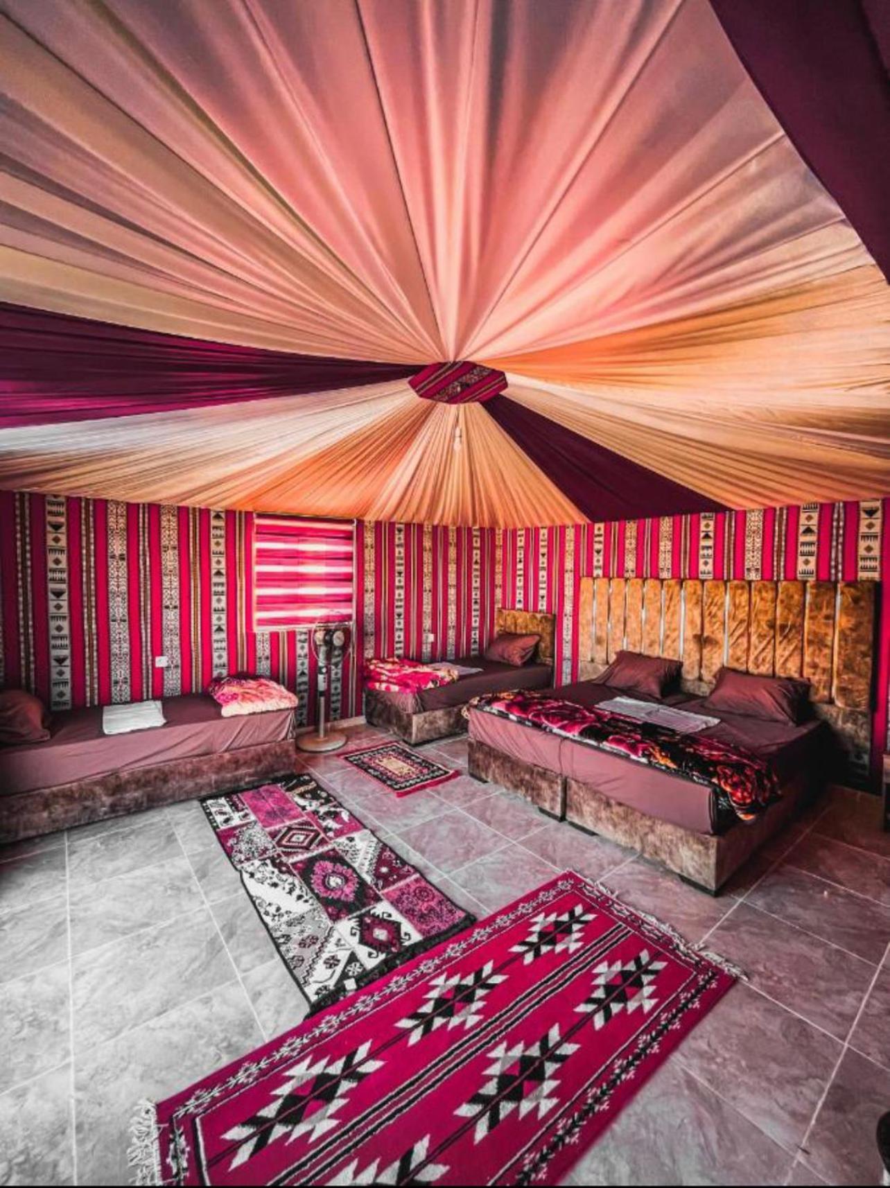 Amanda Luxury Camp Hotel Rum vádi Kültér fotó